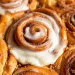 pumpkin cinnamon rolls - featured image